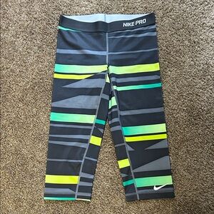 Nike Pro Capri